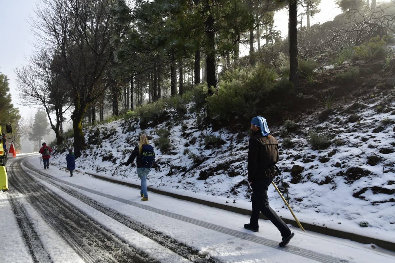 Fotos: A bordo del quitanieves en la cumbre blanca de Gran Canaria