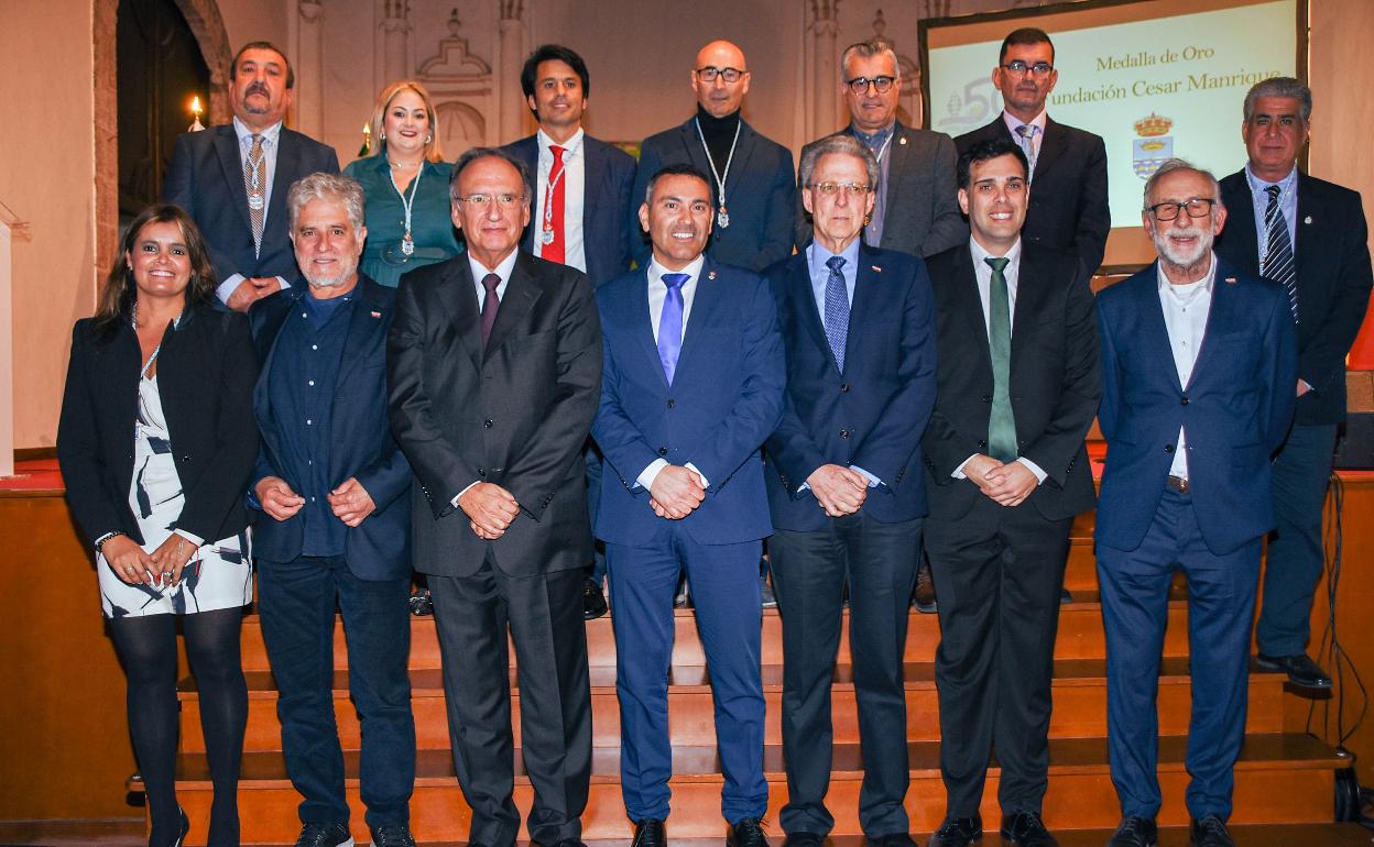 Protagonistas del acto. 