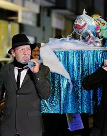 Imagen secundaria 2 - Distintos momentos del recorrido con la sardinilla. 