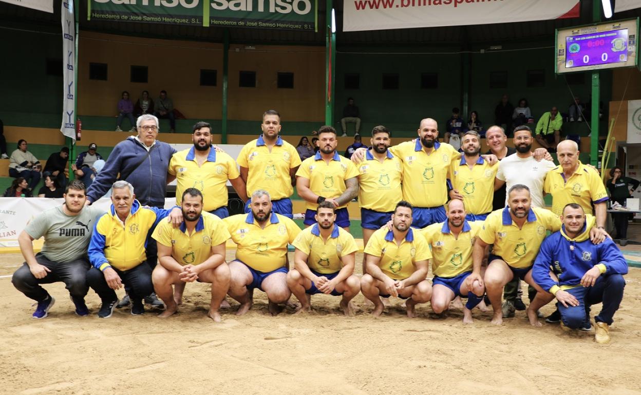 Última formación del Roque Nublo antes de su abandono. 
