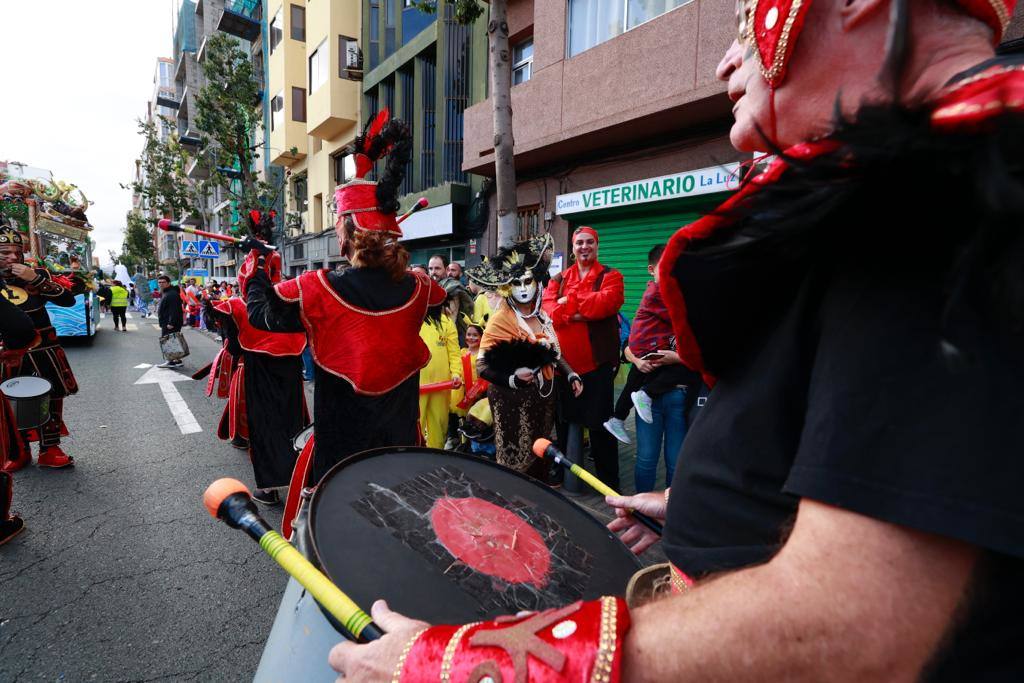 Fotos: Los más pequeños se lo pasaron en grande en la cabalgata infantil