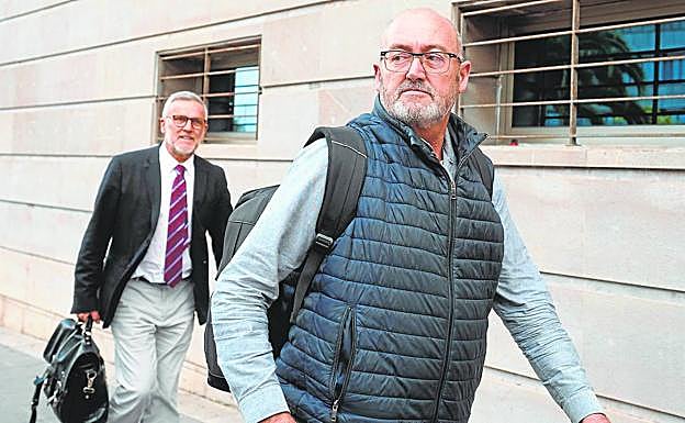 Juan Bernardo Fuentes dimite como presidente de la AD Tetir