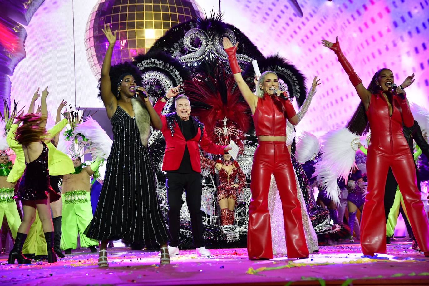 Fotos:Lleno total en la gala drag más esperada