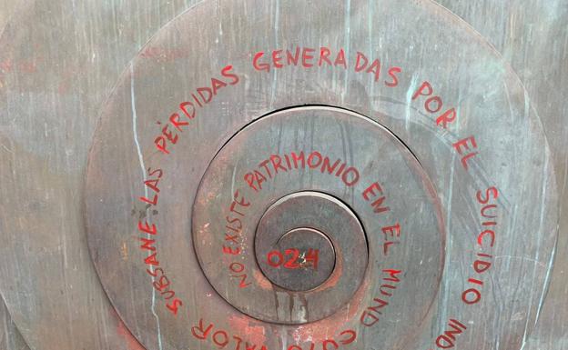 Detalle de parte de las pintadas. 