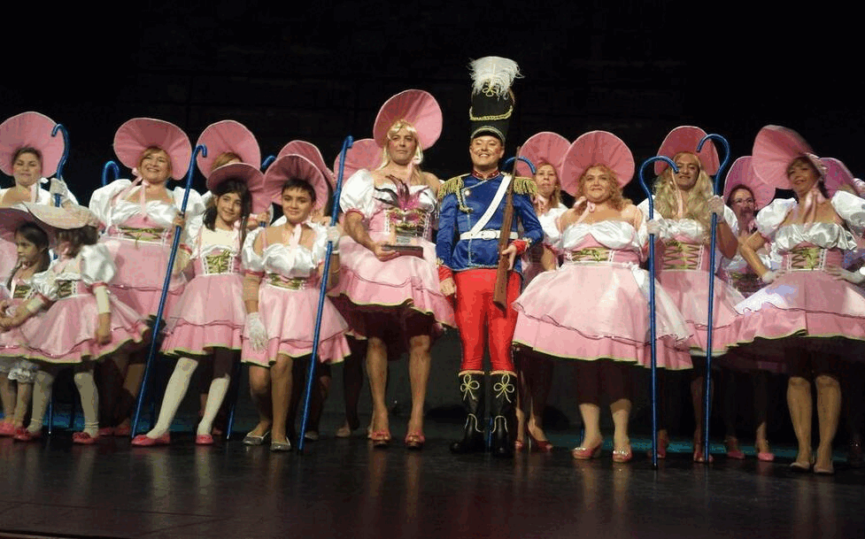 En la imagen, Teodoro Sosa, alcalde de Gáldar y consejero de Presidencia del Cabildo de Gran Canaria, vestido de soldadito de plomo en el pregón del carnaval capitalino de 2015. 