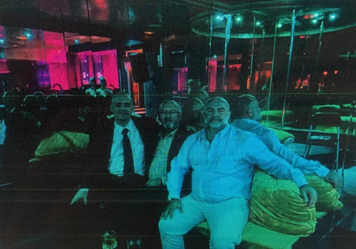 En el madrileño Club Sombras, Antonio Bautista, Juan Bernardo Fuentes y Marco Antonio Navarro.