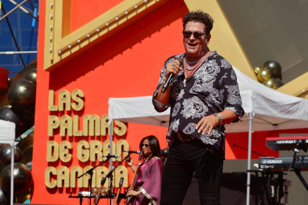 Fotos: Carlos Vives pone a cantar y a bailar a un parque de Santa Catalina que despide al carnaval