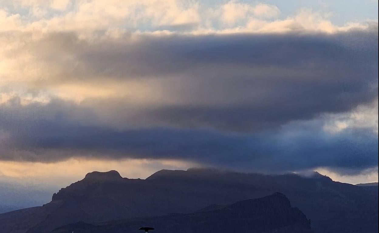 Gran Canaria regala este atardecer. 