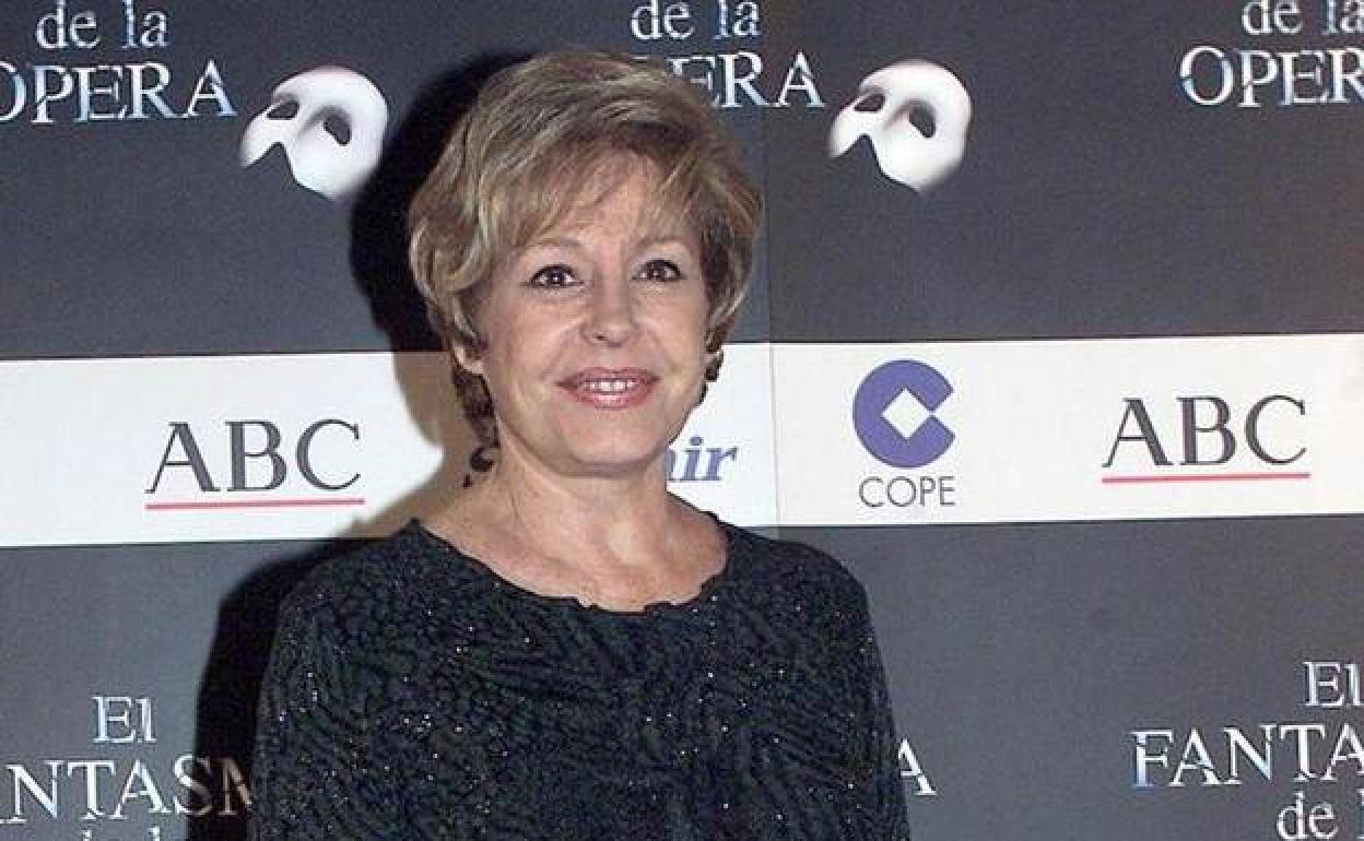 Lara Dibildos, sobre el estado de salud de su madre, Laura Valenzuela: «Está malita, pero en planta»