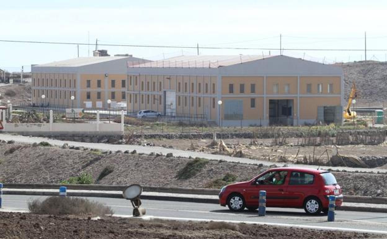 Vista de las instalaciones de la depuradora de Jinámar, que serán ampliadas. 