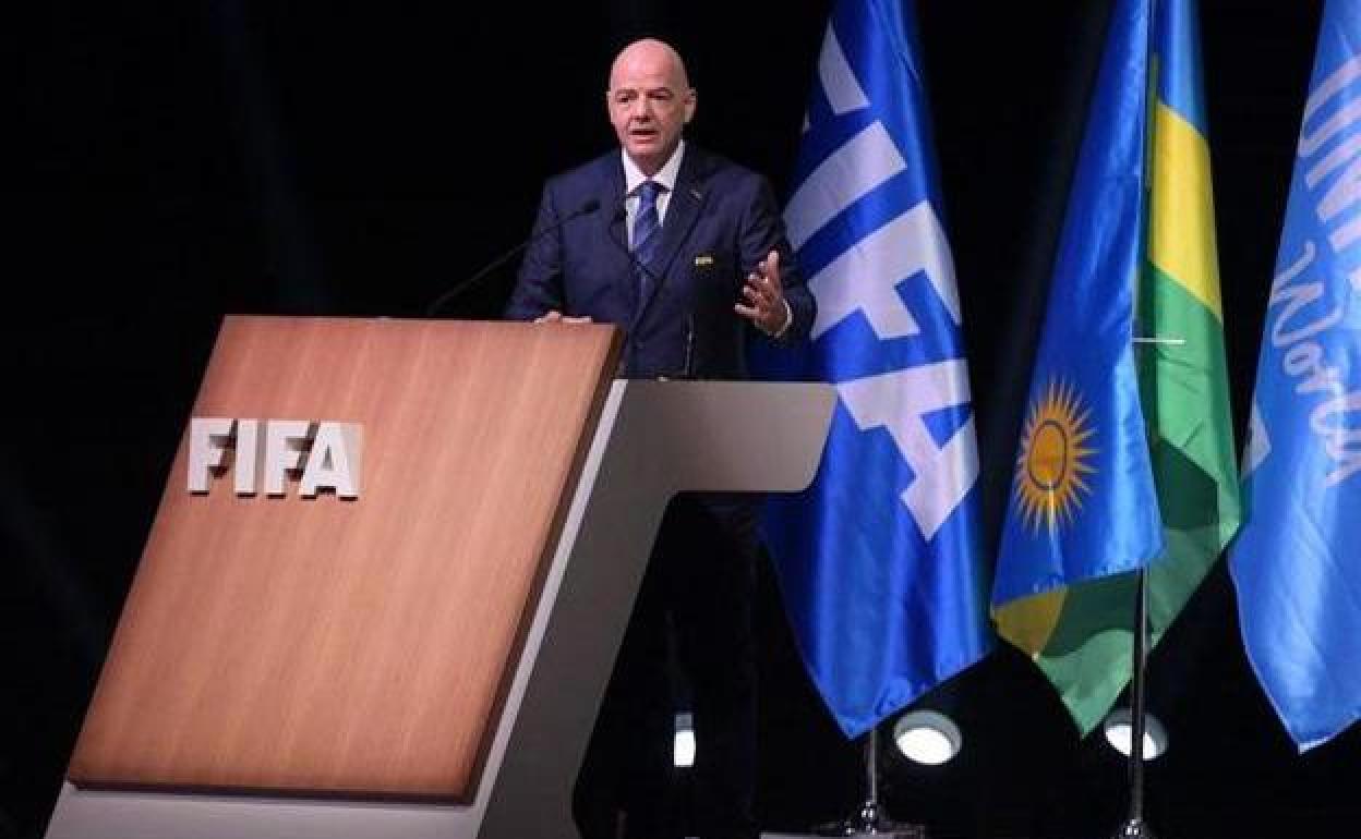 Infantino durante su discurso como Presidente de la FIFA