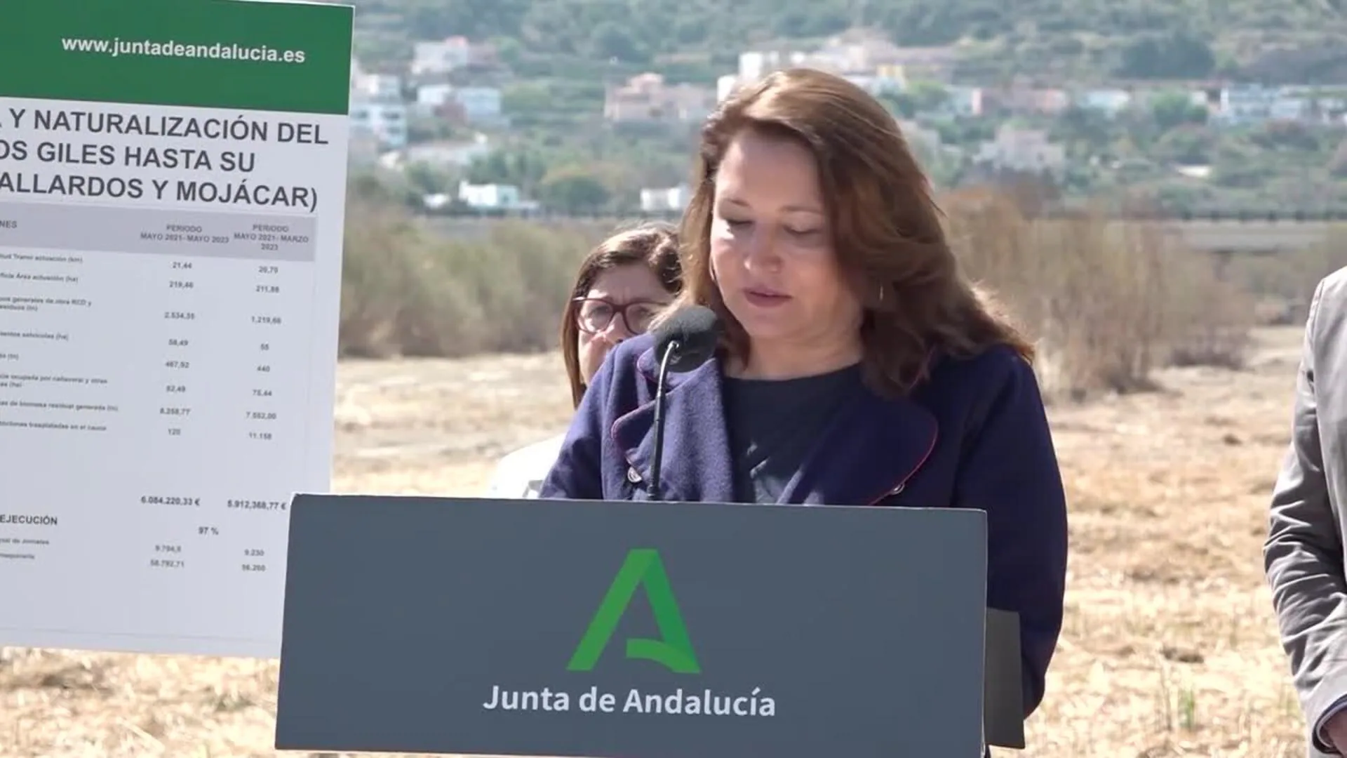 La fase final de obras de mejora hidromorfológica del cauce del río Aguas en Almería alcanza el 97%