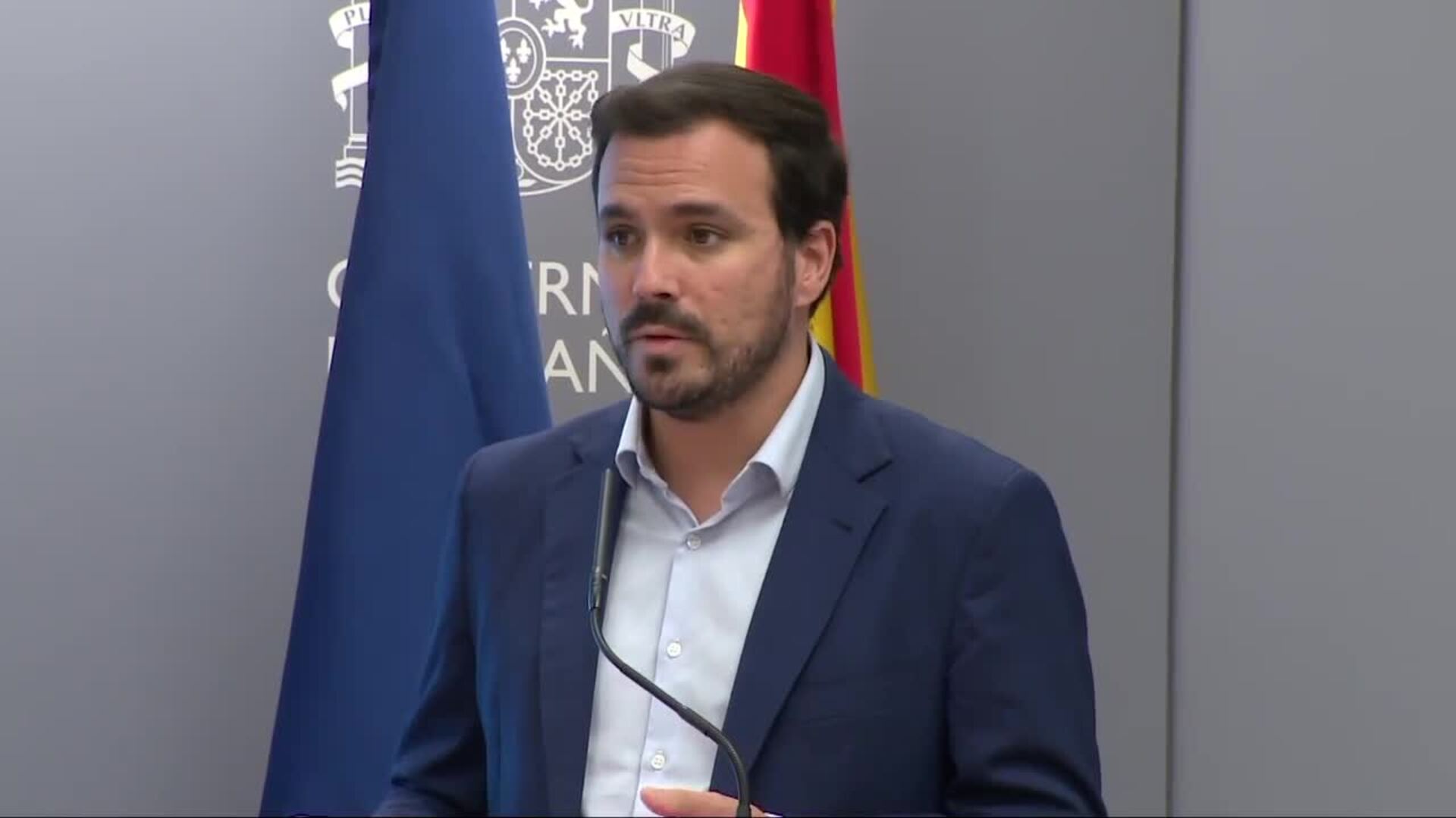 Alberto Garzón deja la coordinación de IU y completa su salida de la primera línea política