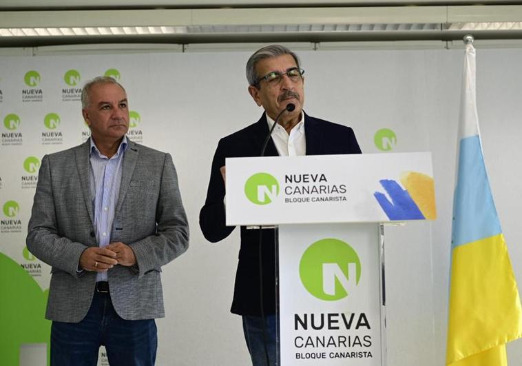El portavoz de NC-BC, Luis Campos (i) y su presidente Román Rodríguez.