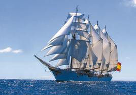 El buque-escuela Juan Sebastián de Elcano