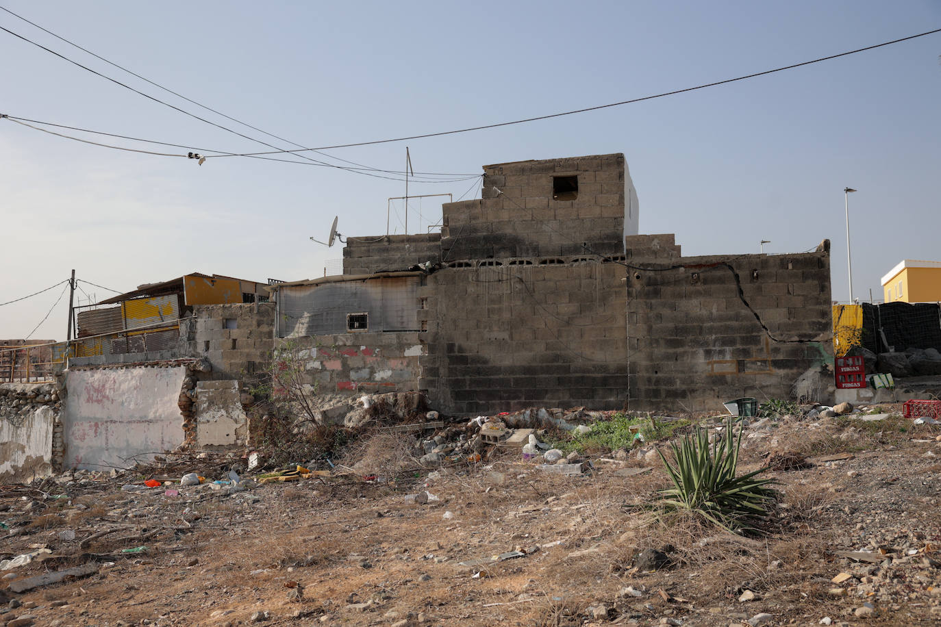 Infraviviendas en la ladera de Altavista,