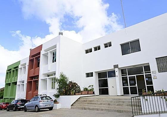 Imagen de archivo del colegio público de Cardones.