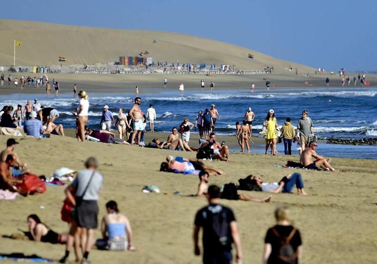 Canarias cerró el 2023 con 16 millones de turistas.