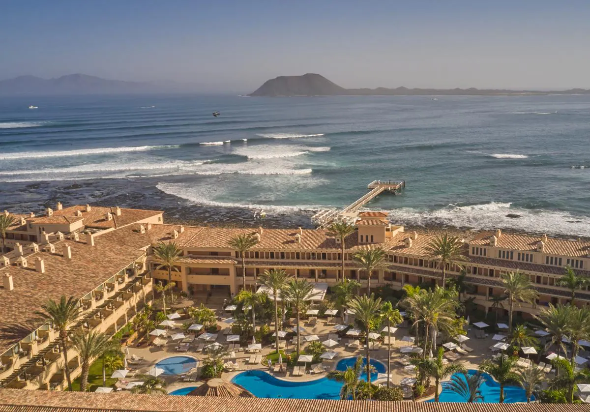 Secrets Bahía Real Resort & Spa es uno de los hoteles de 5 estrellas más emblemáticos de Fuerteventura.