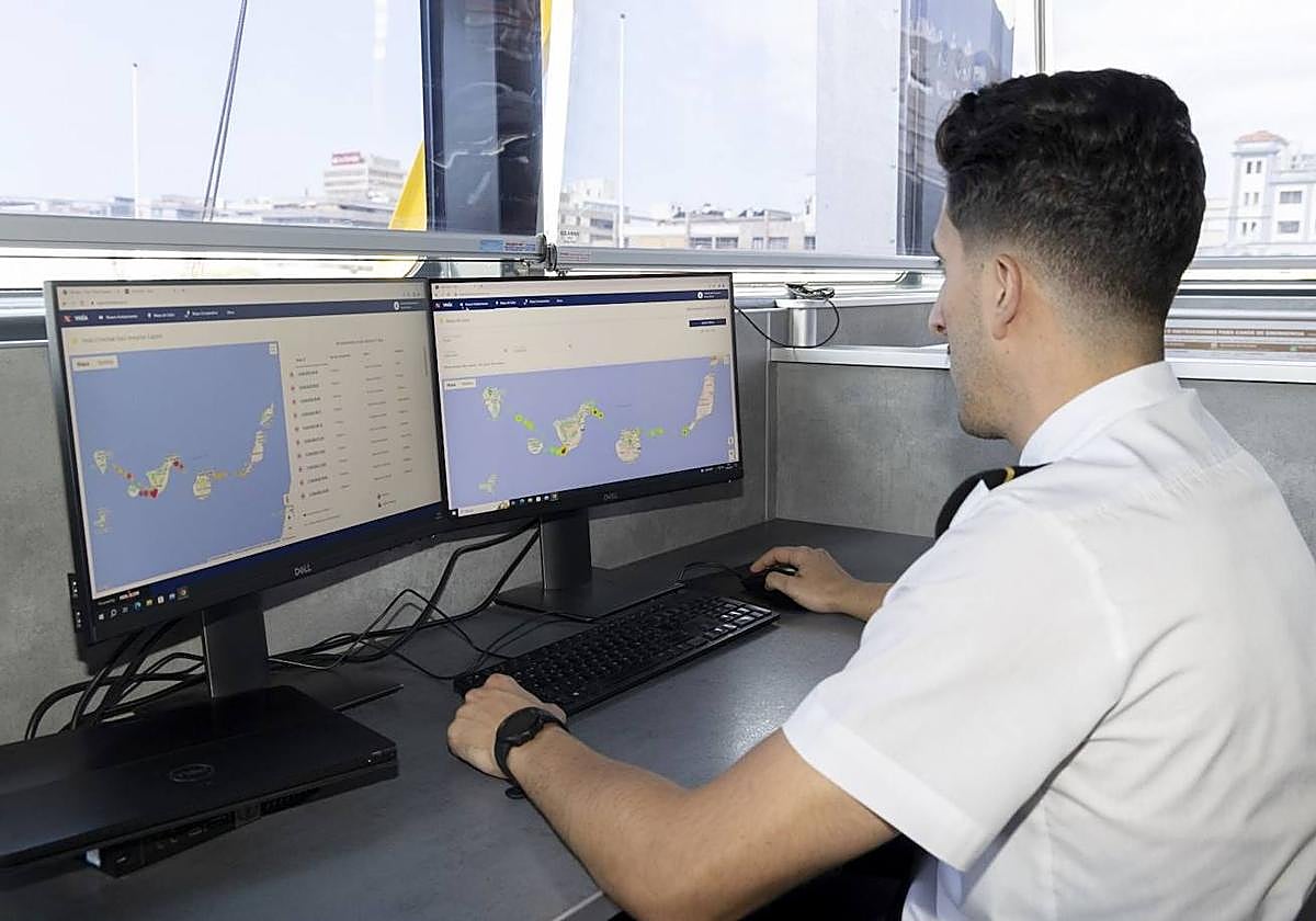 La Universidad de La Laguna y Fred Olsen Express renuevan su colaboración para la protección de cetáceos