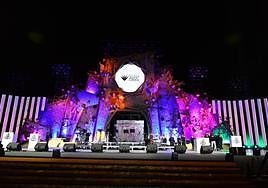 Escenario iluminado del Carnaval de Las Palmas de Gran Canaria.