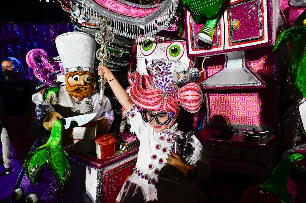 El trono infantil de &#039;Los Carnavales del Mundo&#039;, en imágenes
