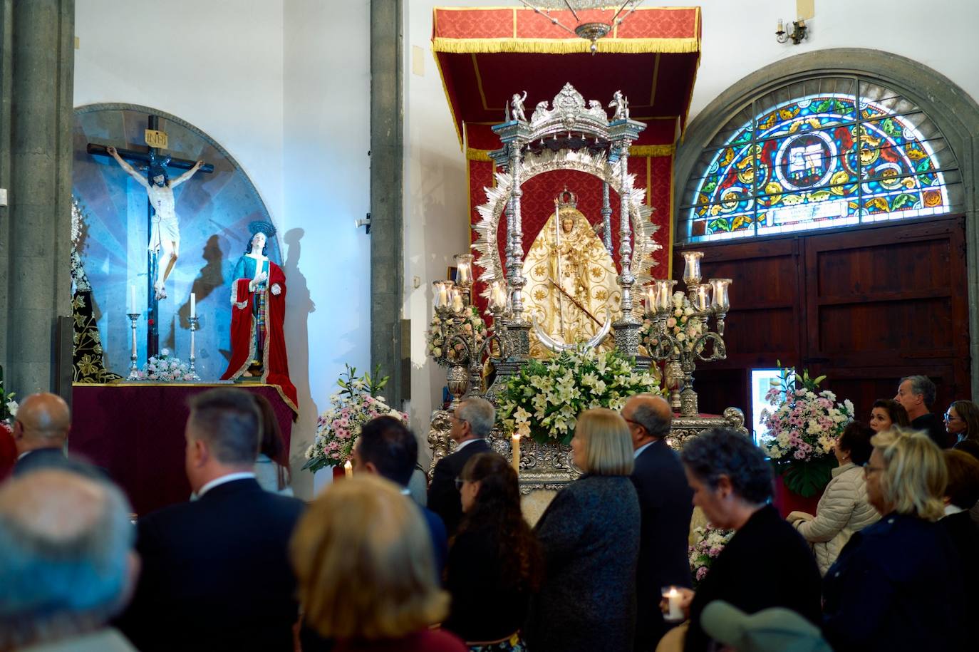 La Villa de Moya se enciende para celebrar el día grande de La Candelaria