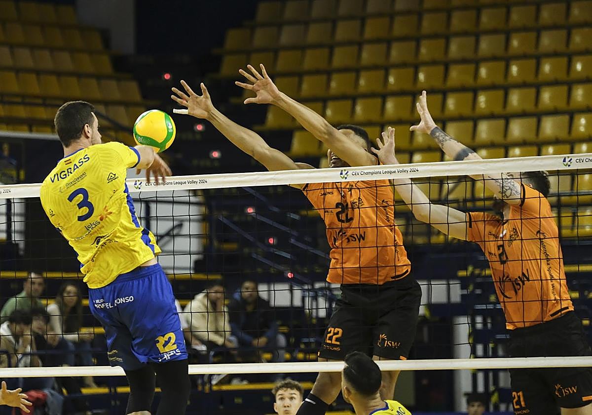 El conjunto insular continúa adelante forjando una campaña de ensueño en la comeptición continental.