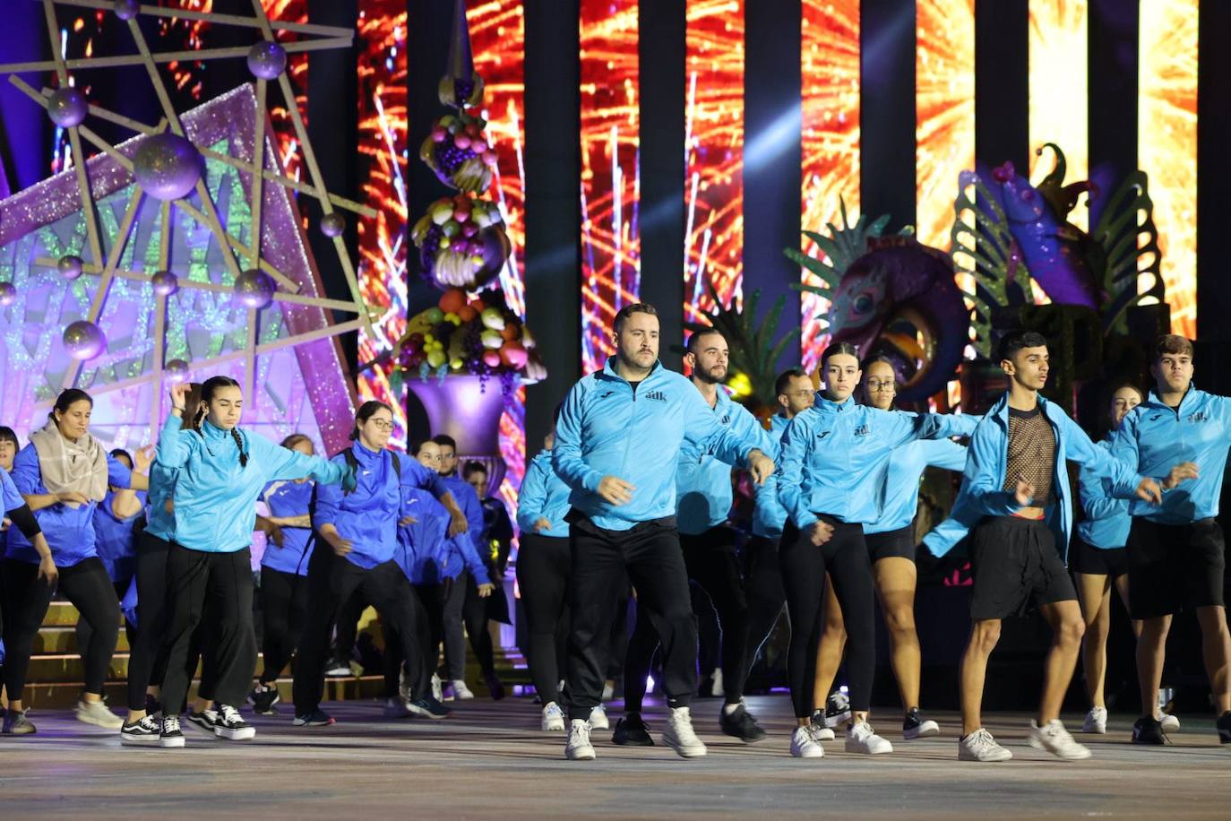 Los Carnavales del Mundo&#039; lucirán esta noche en la gala de la reina