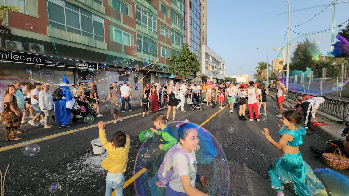 El Puerto se llena de mascaritas el martes de carnaval