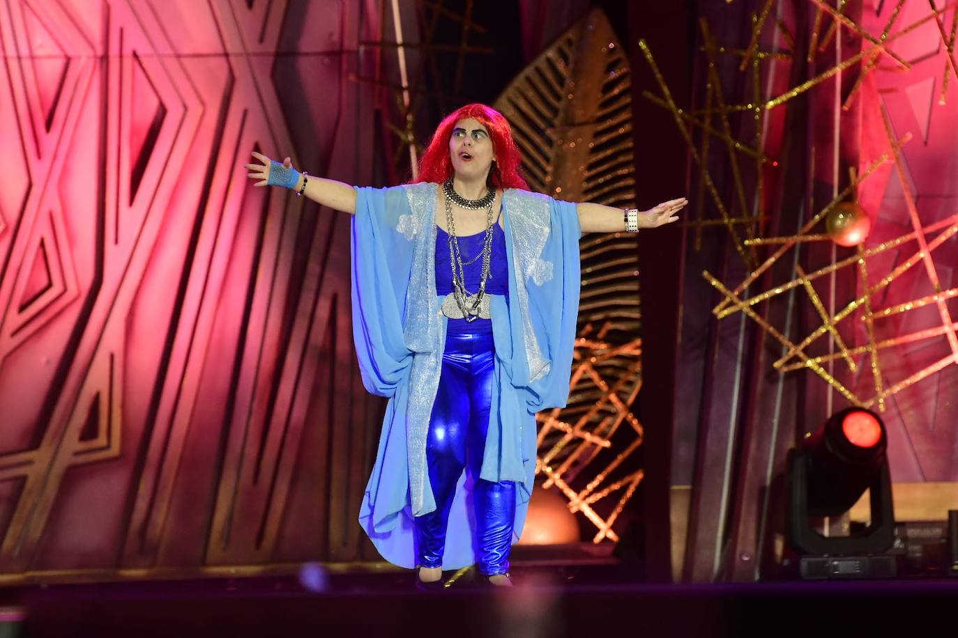 El carnaval de integración reparte ilusión en el escenario del Puerto