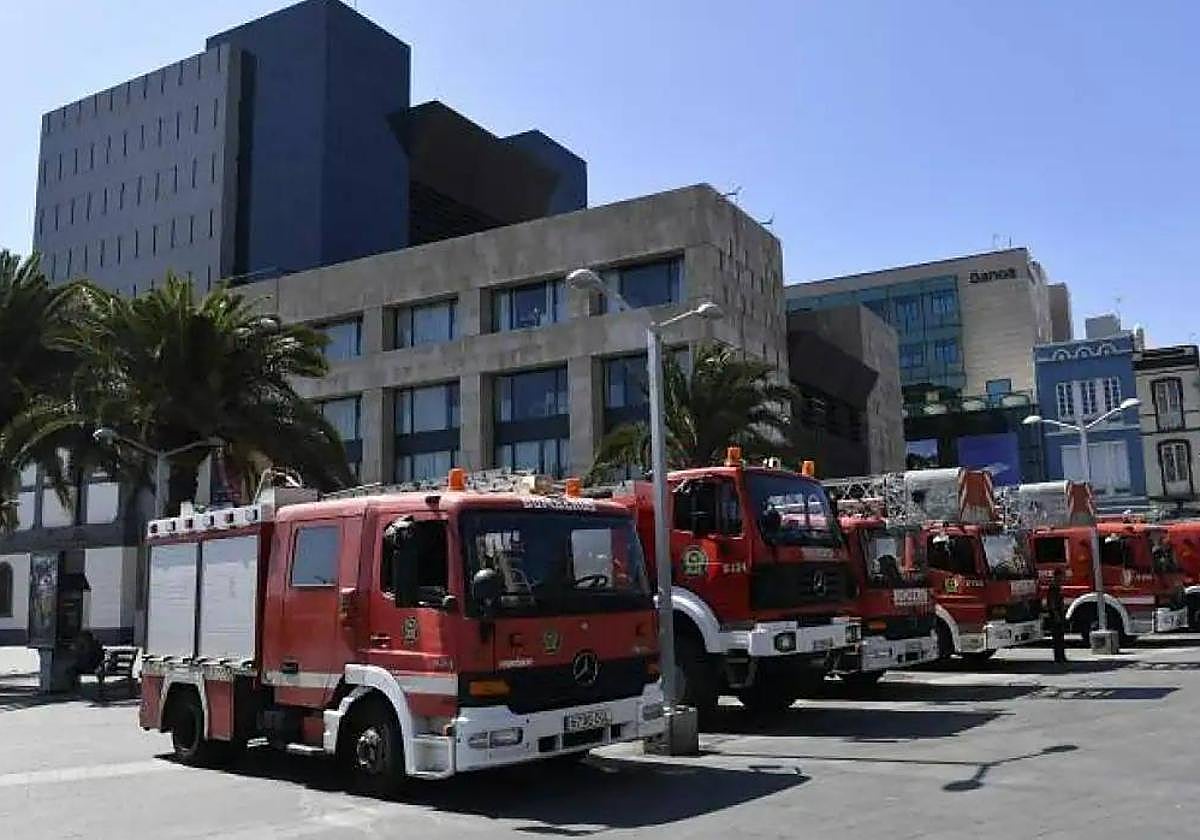 Imagen de archivo de bomberos en Las Palmas de Gran Canaria.