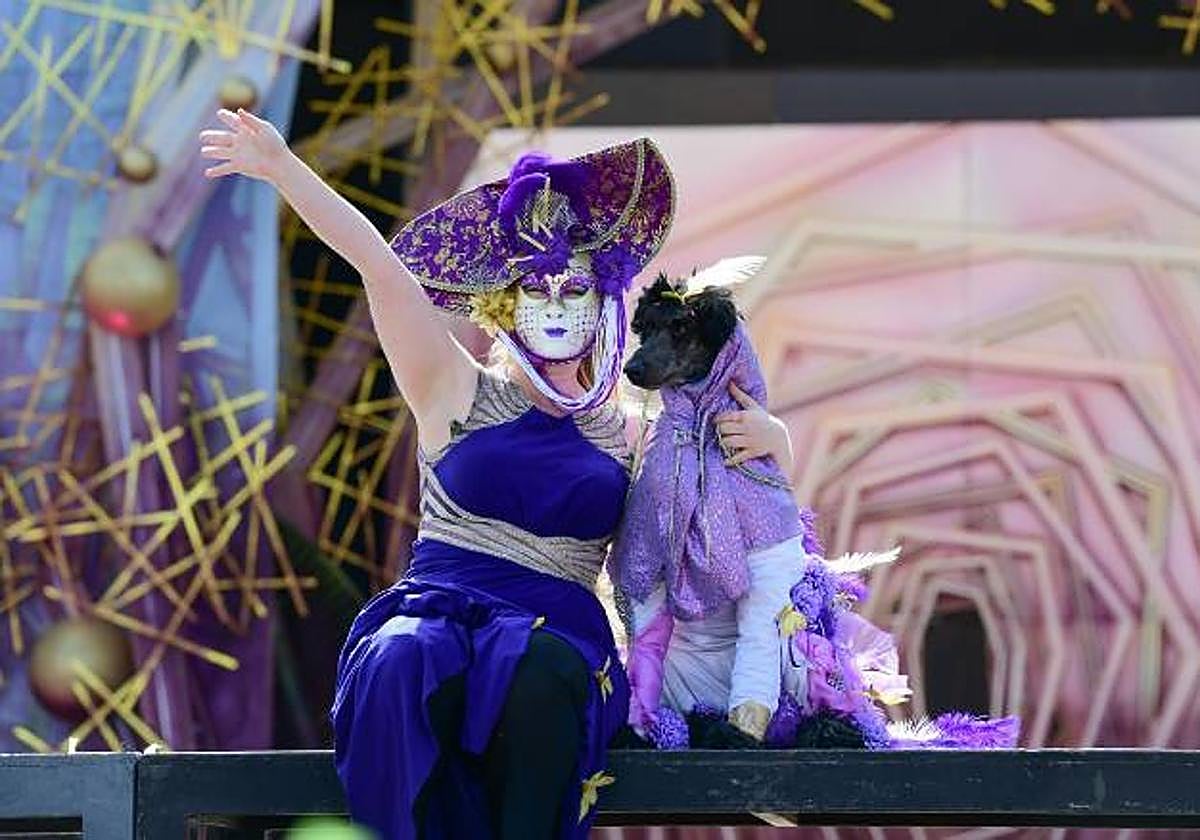 Un carnaval de la mano del mundo