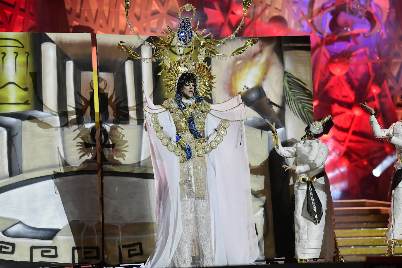Los drag se suben a sus plataformas en &#039;Los Carnavales del Mundo&#039;
