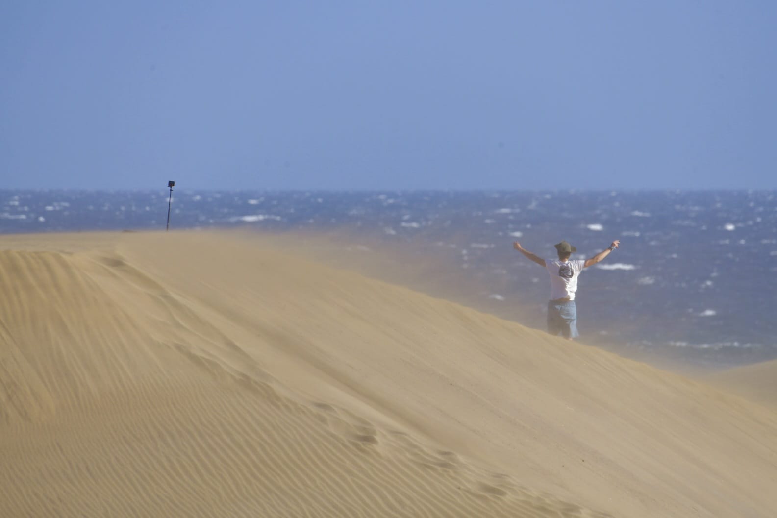 Imagen de archivo de un día con fuertes rachas de viento en el sur de Gran Canaria.