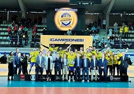 Alegría de los jugadores y técnicos del Guaguas en la Copa del Rey 2024 celebrada en Madrid.