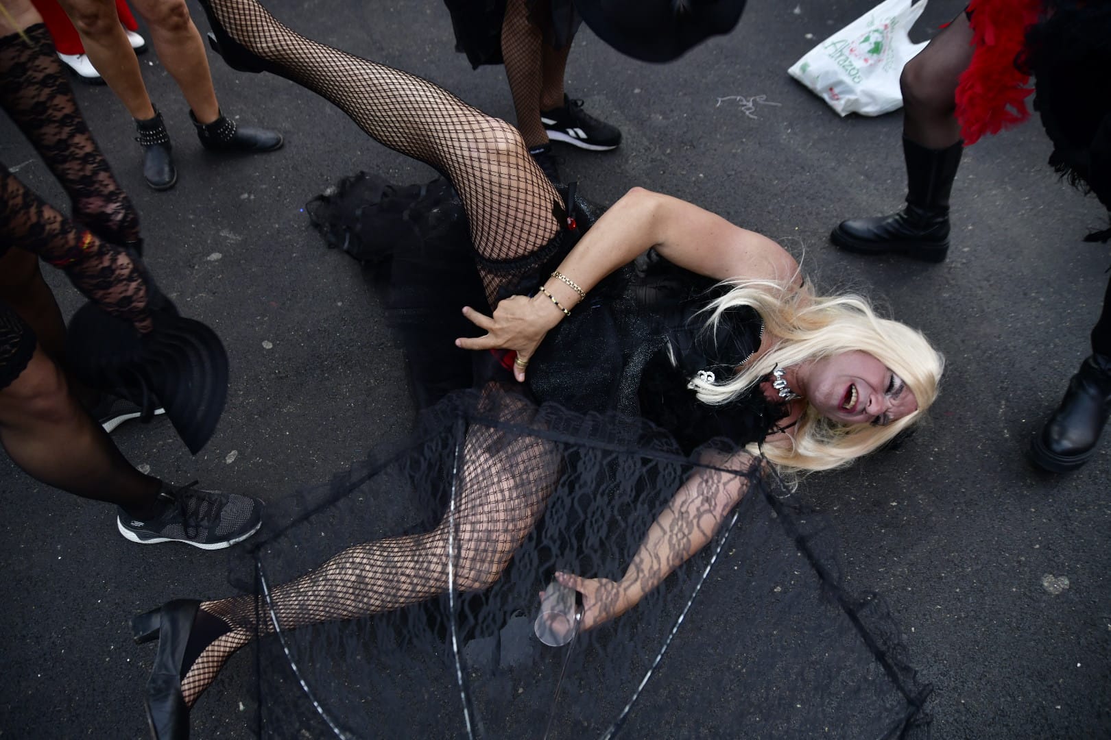 El entierro de la sardina cierra el carnaval de Las Palmas de Gran Canaria