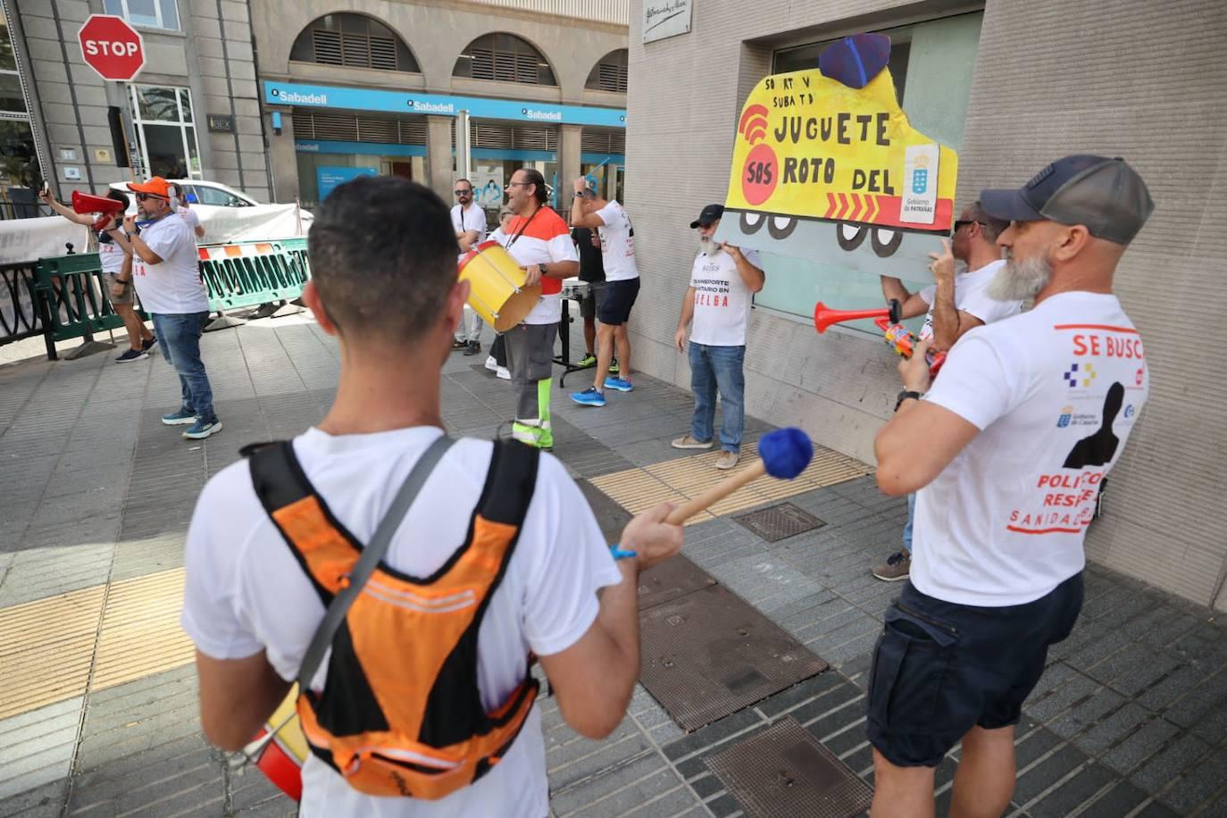 La manifestación del Transporte Sanitario no Urgente, en imágenes