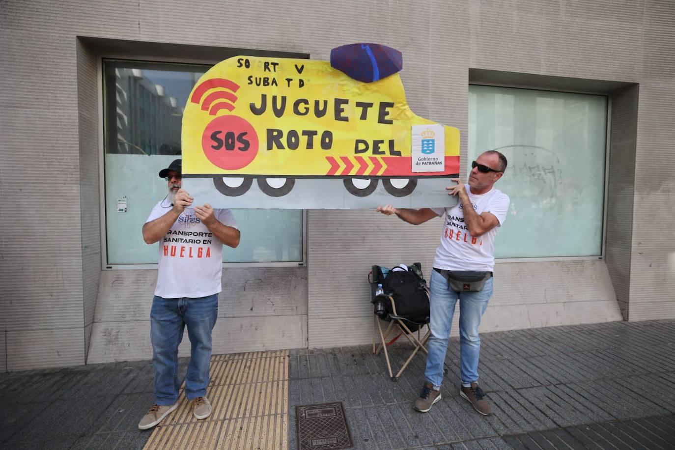 La manifestación del Transporte Sanitario no Urgente, en imágenes