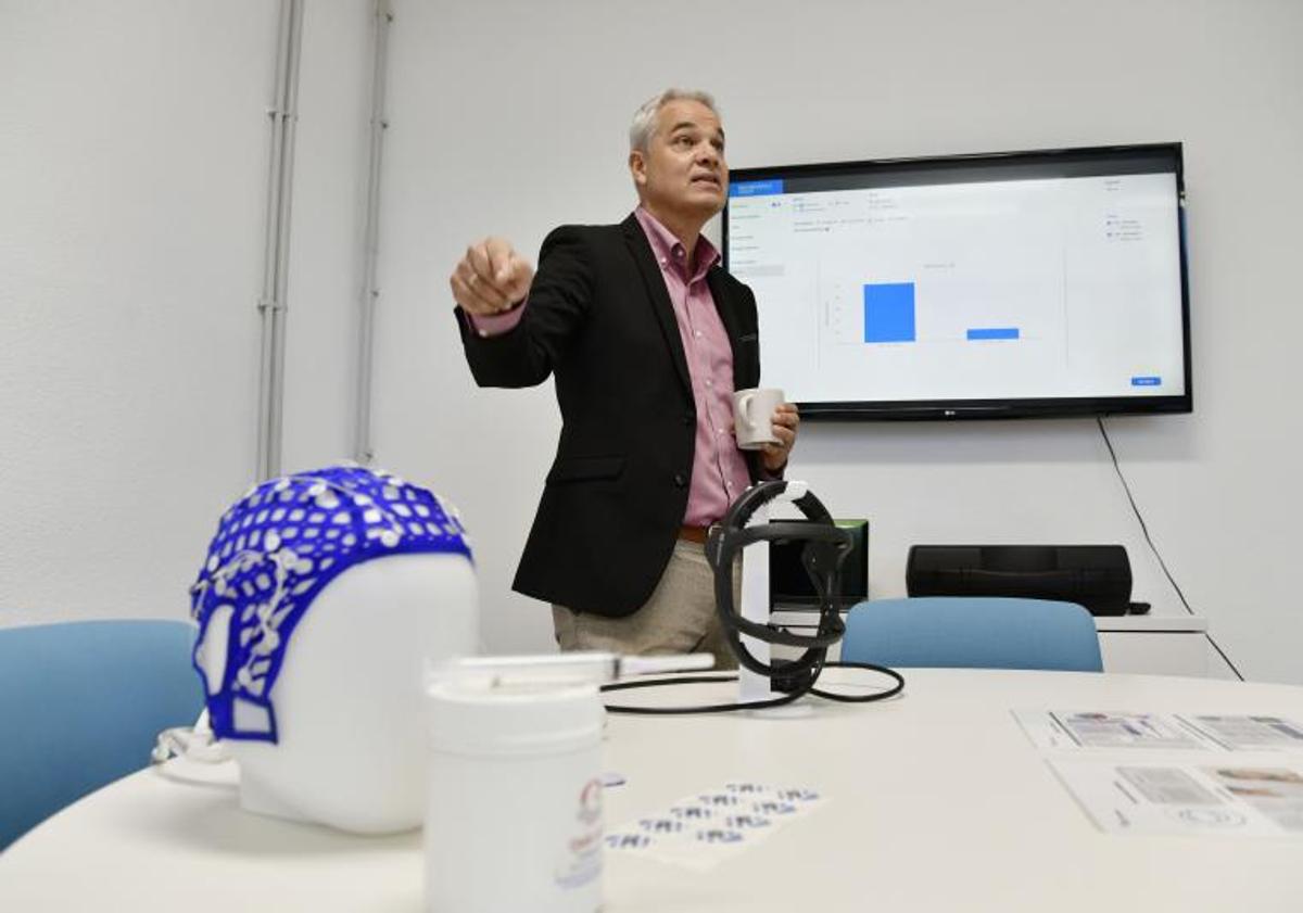 Imagen principal - Canarias entra en el cerebro del turista a conocer sus emociones y preferencias