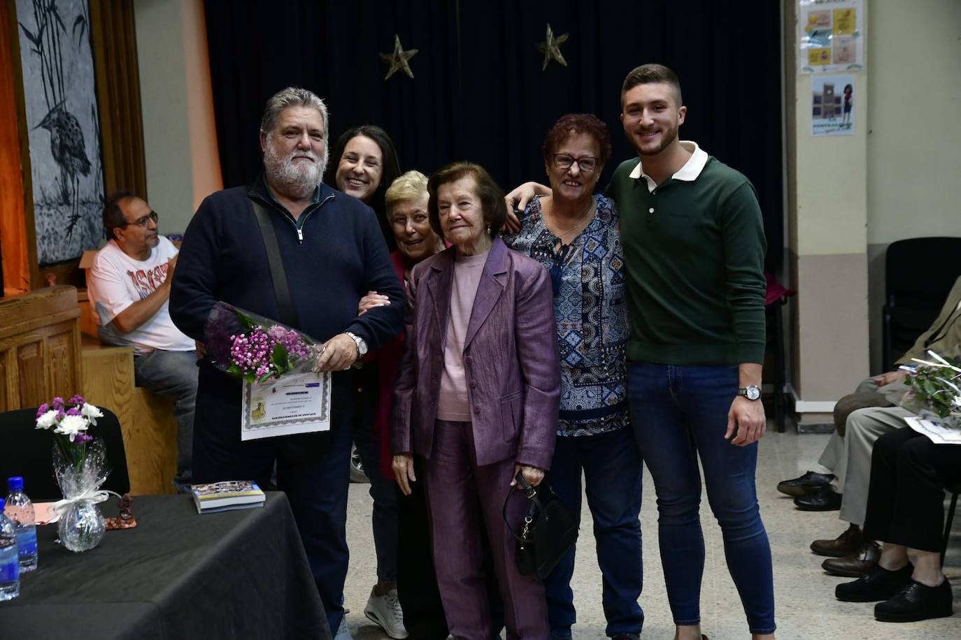 La Isleta reconoce en el día del barrio a vecinos destacados