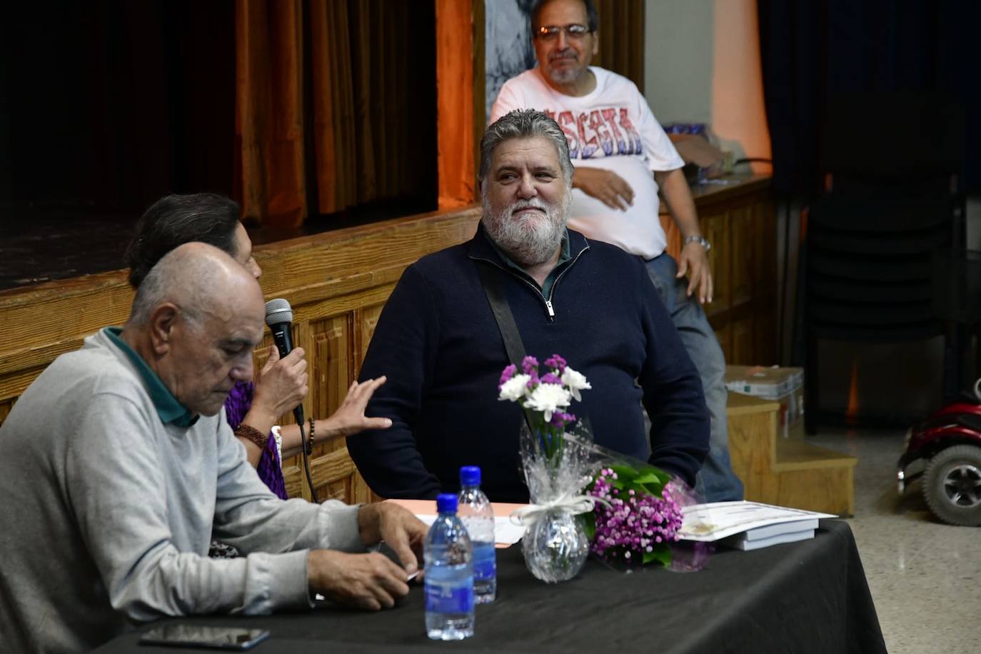 La Isleta reconoce en el día del barrio a vecinos destacados