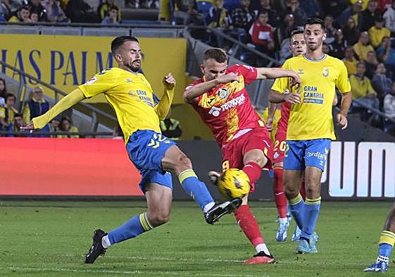 Kirian y Mayoral, en el encuentro de la primera vuelta.