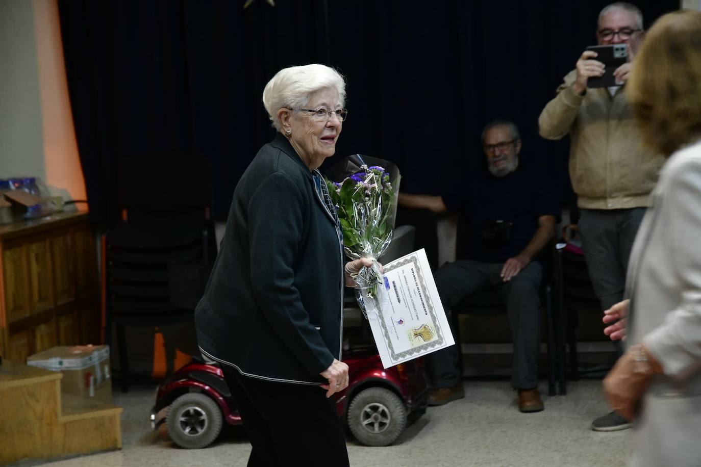 La Isleta reconoce en el día del barrio a vecinos destacados