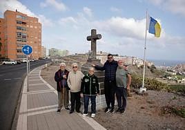 De izquierda a derecha, Luis Sánchez Suárez, Ramón Pena, Ana María, Castrege, Cristóbal Marrero Hernández y Felipe Sosa.