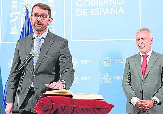 Antonio Olivera pasó a dirigir el SCS tras la abrupta marcha de Teresa Cruz de la Consejería y de Blanca Méndez del órgano gestor.