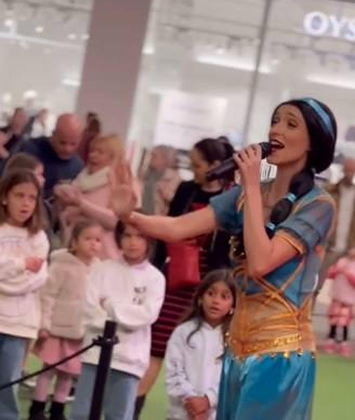 Imagen secundaria 2 - FotoMagic Alisios teletransporta a niños y mayores a la magia del cine