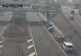 Accidente múltiple en la salida del túnel de Julio Luengo, dirección norte