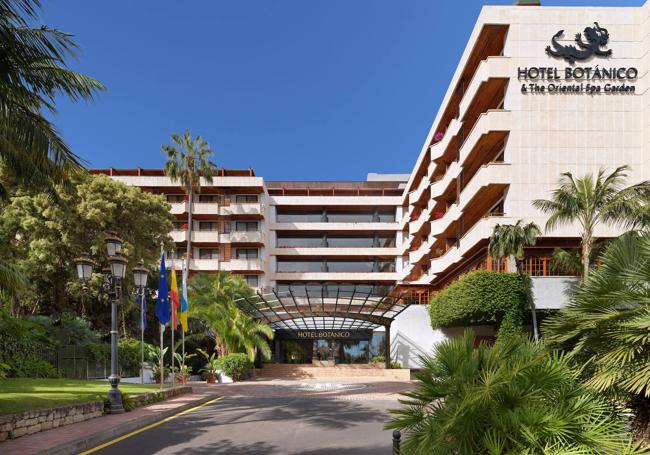 Entra Hotel Botánico & The Oriental Spa Garden.