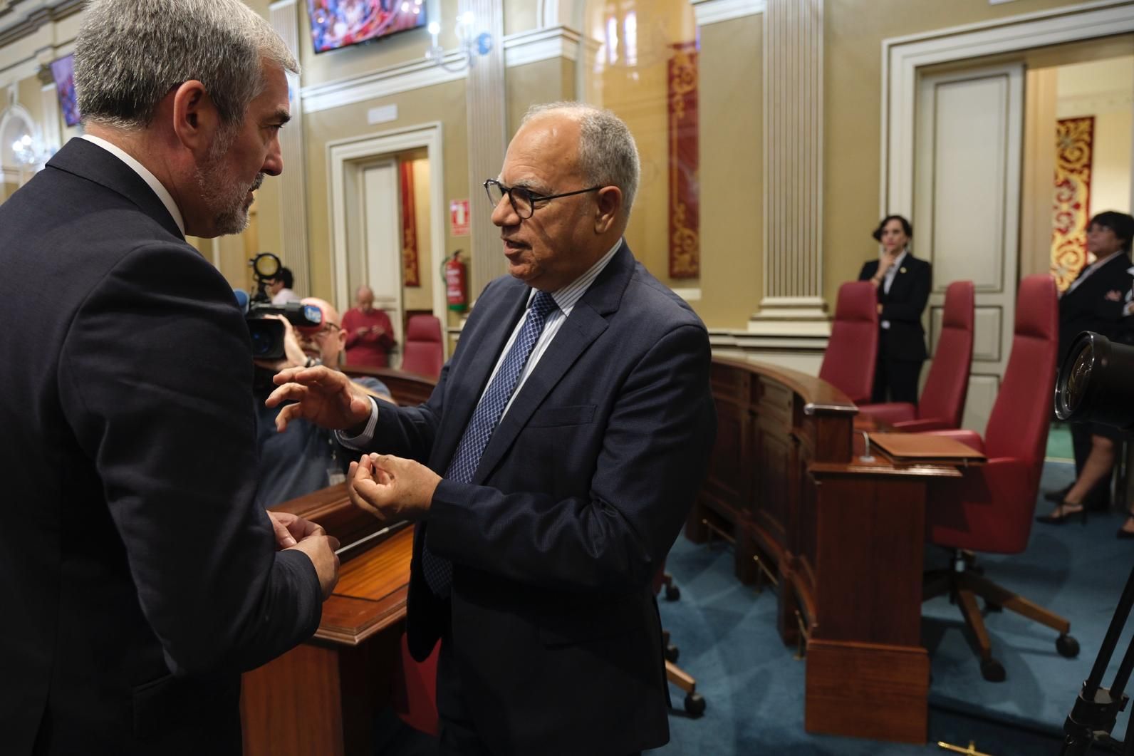El debate del estado de la nacionalidad canaria, en imágenes